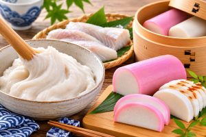 pâte de surimi et kamaboko traditionnels